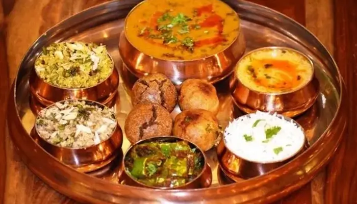5 Oldest Food Joints in Jaipur | Historic Eateries & Heritage Restaurants