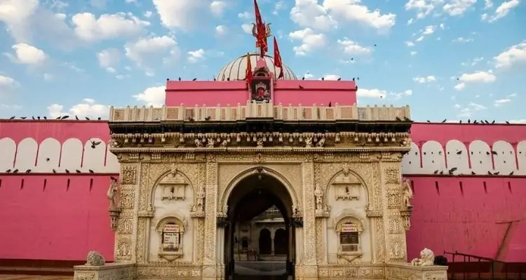 Karni Mata Temple Deshnok: Timings, Rat Temple Guide