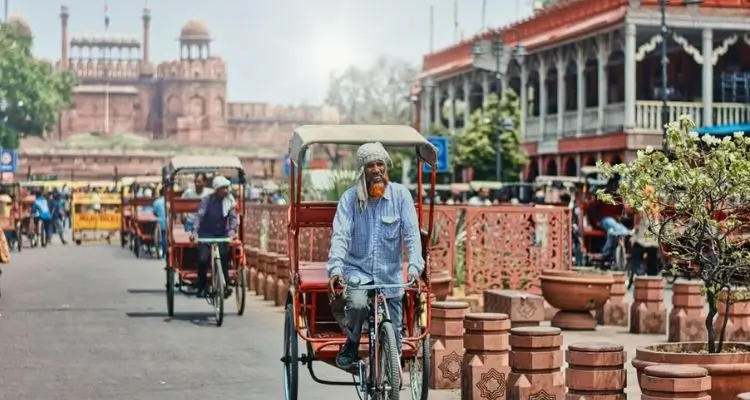 Old Delhi Rickshaw Ride Guide: Route, Price & Tips