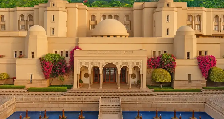 Private India Tour with 5-Star Hotels