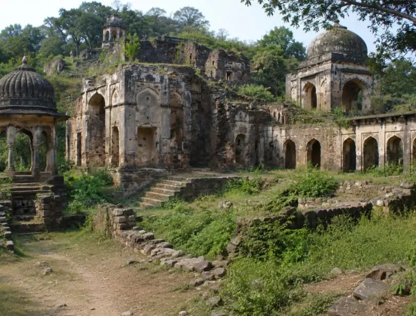 Raj Bagh Ruins