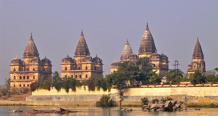 Golden Triangle Tour with Orchha Khajuraho Varanasi, Golden Triangle India