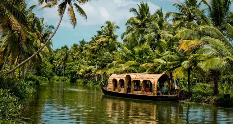 Kerala backwaters houseboat