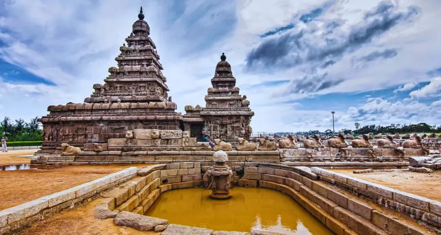 Shore Temple in Mahabalipuram under a blue sky