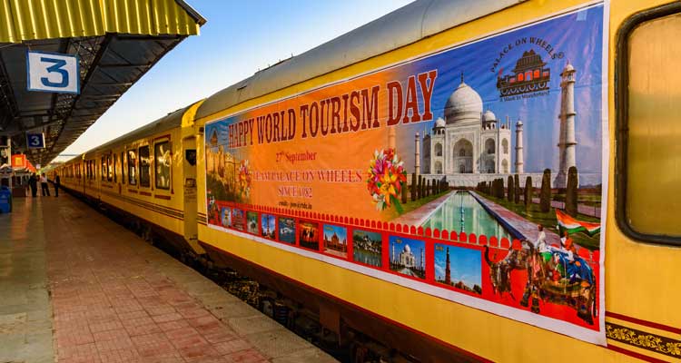 Heritage Palace on Wheels Golden Triangle Luxury Tour