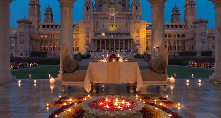 Golden Triangle Tour with Leela and Taj Hotels